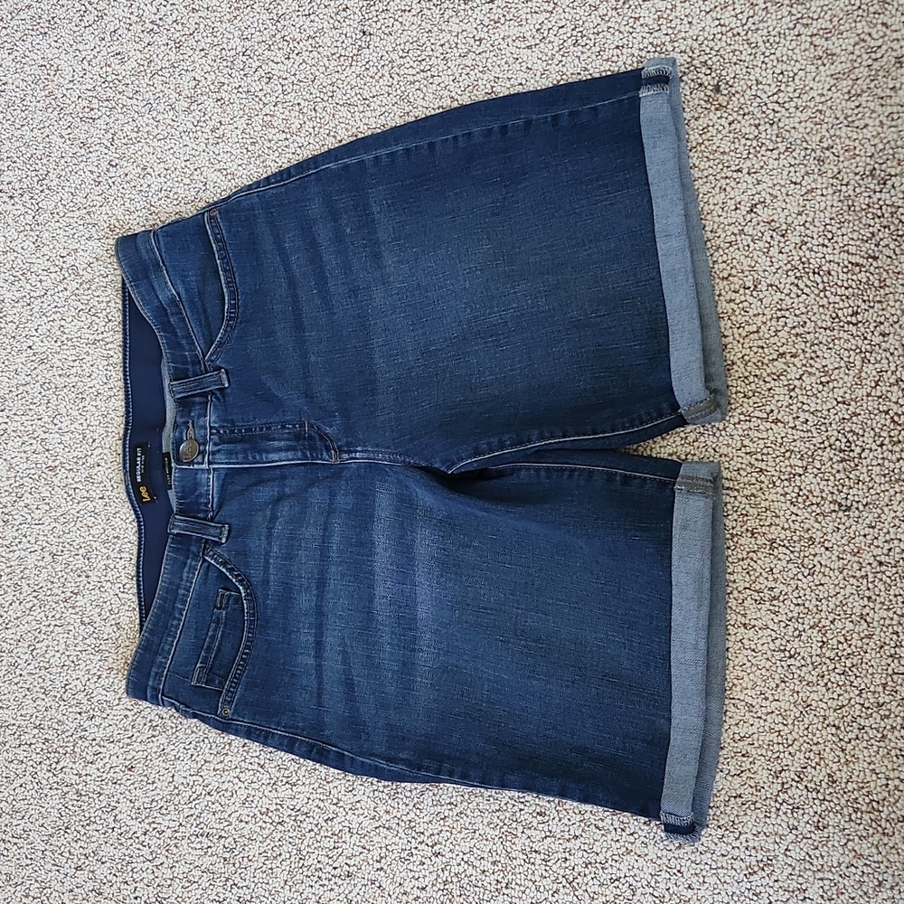 Lee Denim Bermuda Flex Motion Shorts, size 10